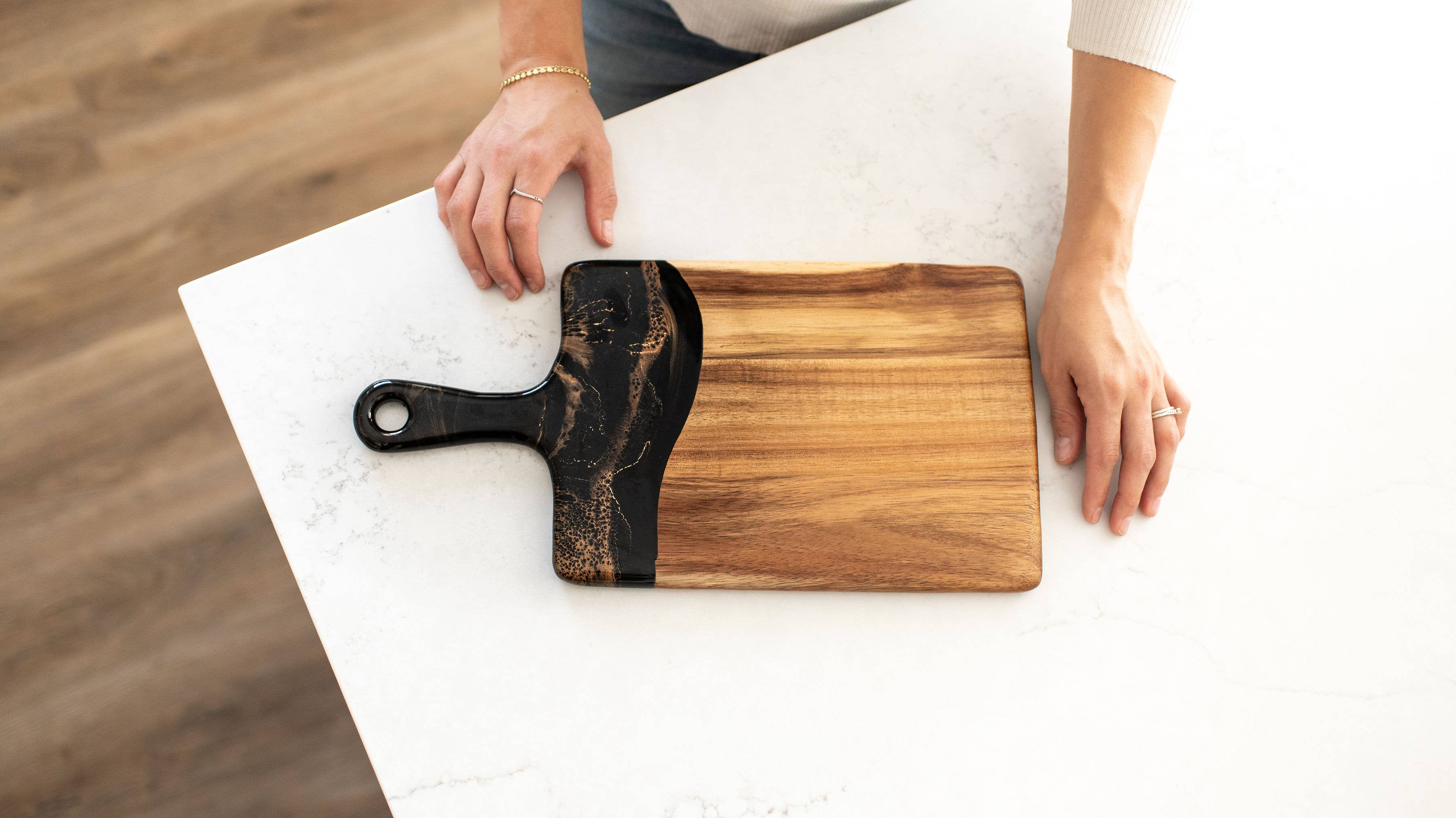 Lynn & Liana Designs - Planche à charcuterie - Moyenne 20 cm x 40 cm-17