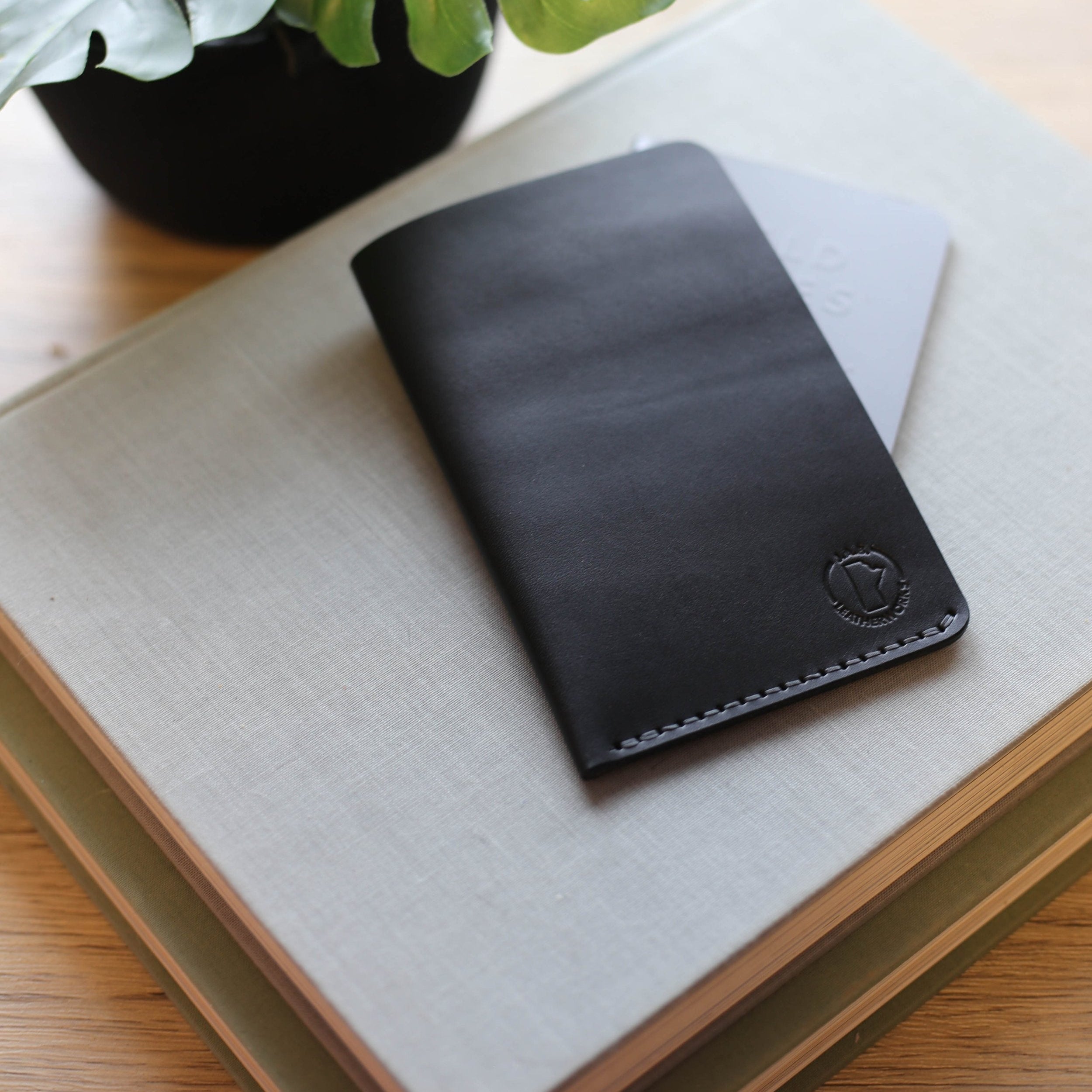 J.A.B Leatherwork - Field Notes Sheath