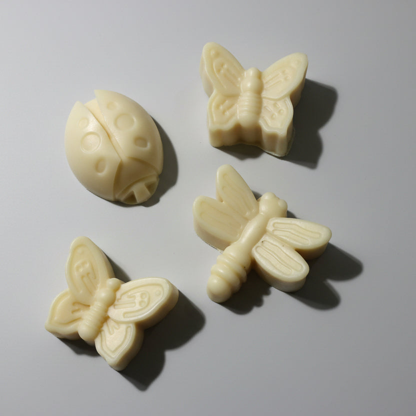 Art Soap Life - Face, Hair & Body Bug Bar ~ Chamomile Calendula